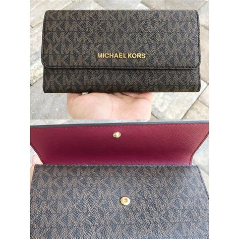 michael kors jet set charm wallet|michael kors large trifold wallet.